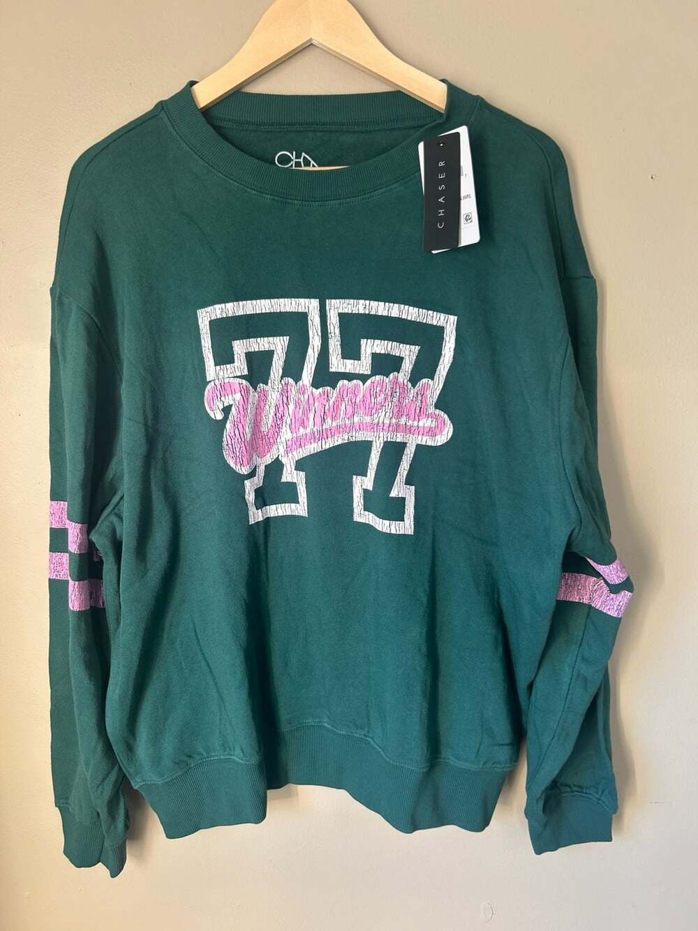 Chaser Women's '77 Winners' Graphic Crewneck Sweatshirt in Blue Grass